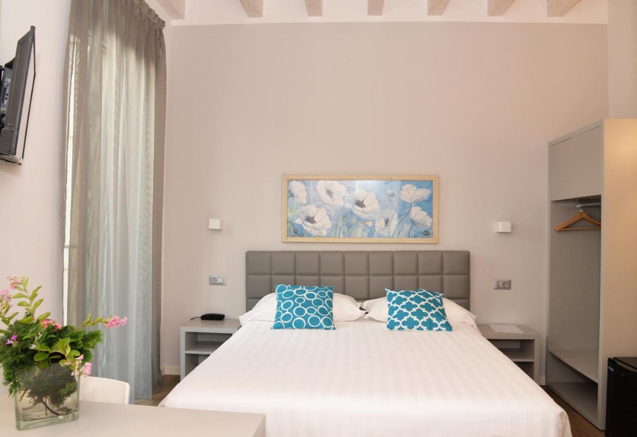 Hotel Quarcino Como Exterior photo