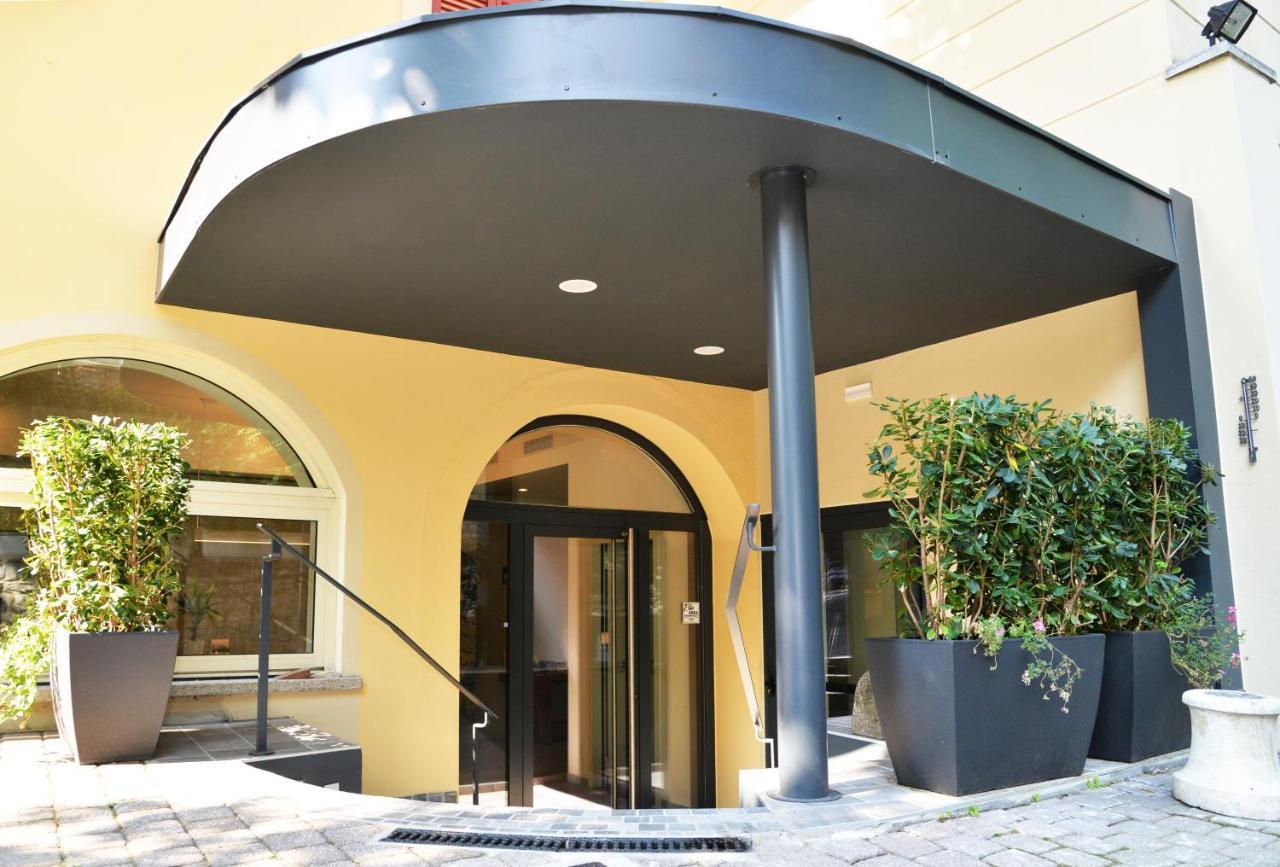 Hotel Quarcino Como Exterior photo